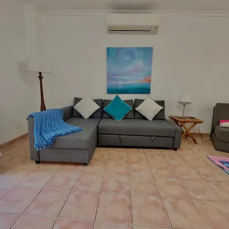 Family Floripes House * Olhão