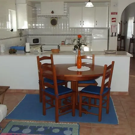Apartment Family Floripes House *