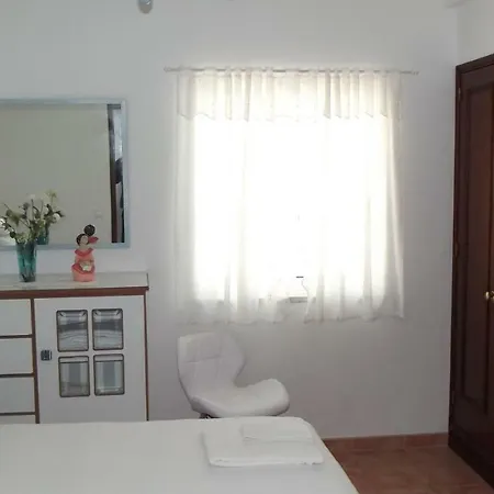 شقة Family Floripes House